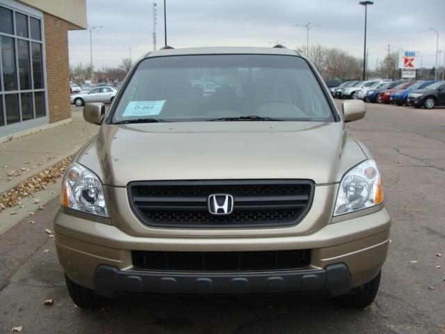 Honda Pilot 2005 photo 1