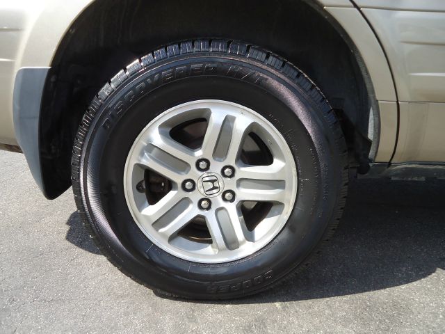 Honda Pilot 2005 photo 18