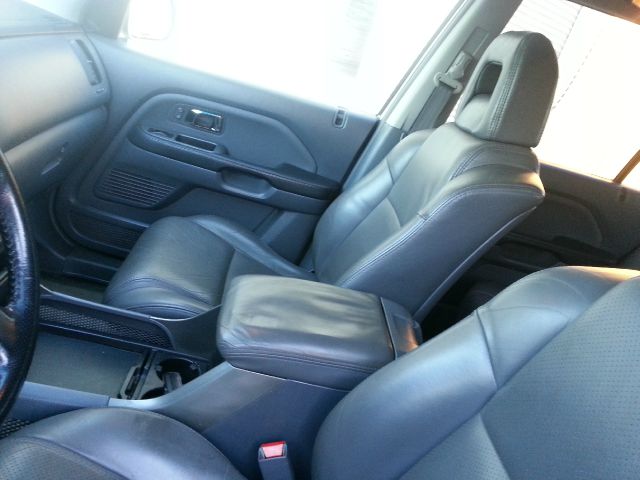 Honda Pilot 2005 photo 2