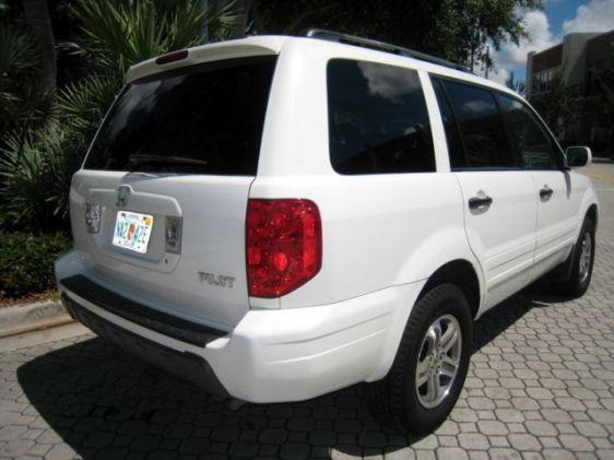 Honda Pilot 2005 photo 1