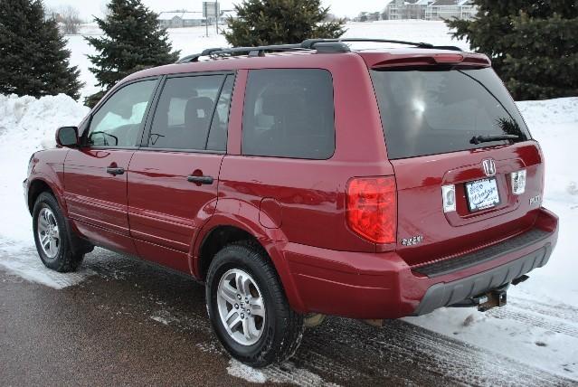 Honda Pilot 2005 photo 2