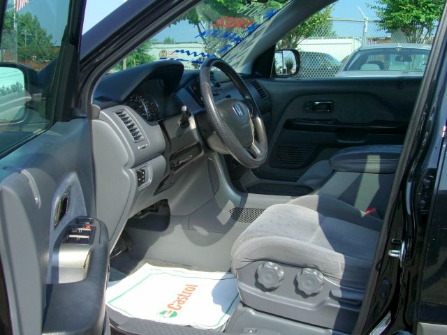 Honda Pilot 2005 photo 1