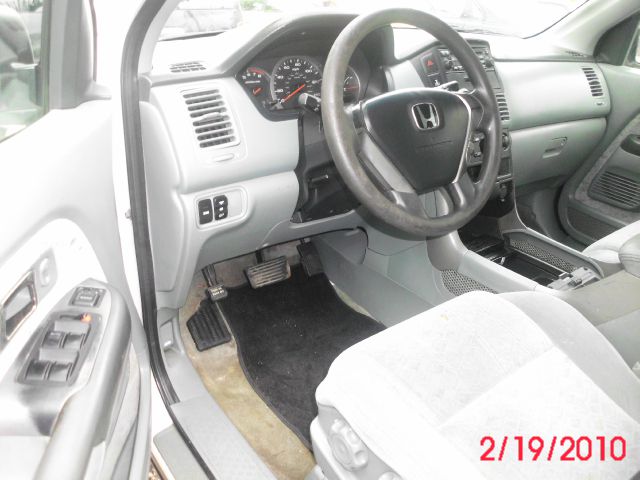 Honda Pilot 2005 photo 1