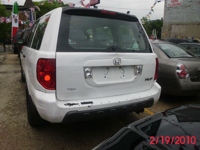Honda Pilot 2005 photo 2