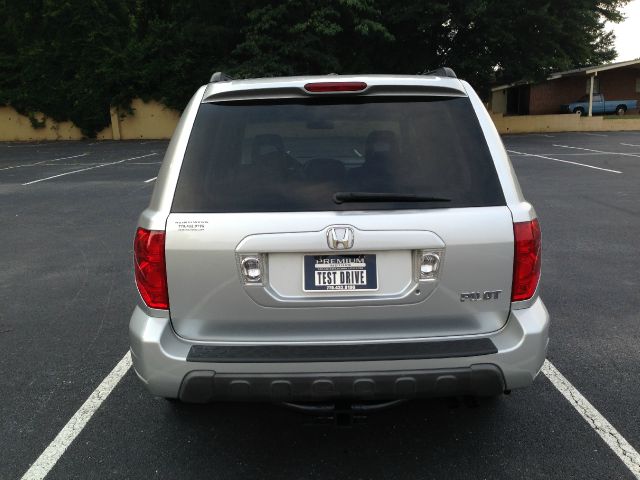 Honda Pilot 2005 photo 2