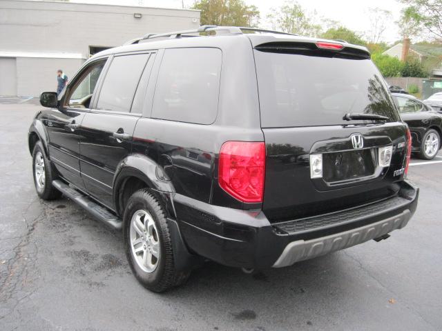 Honda Pilot 2005 photo 1