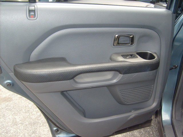Honda Pilot 2005 photo 44