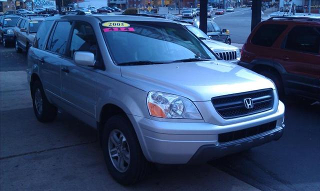 Honda Pilot 2005 photo 1