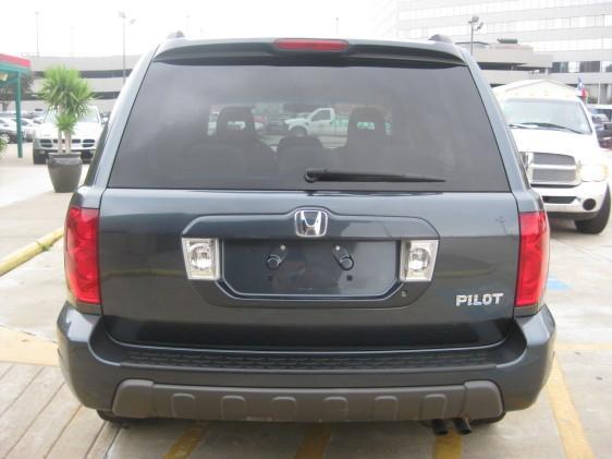 Honda Pilot 2005 photo 1