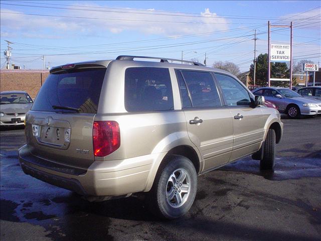 Honda Pilot 2005 photo 1