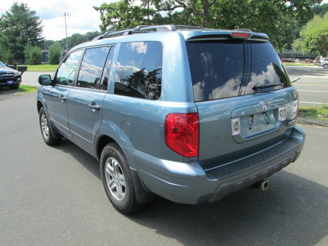Honda Pilot 2005 photo 2