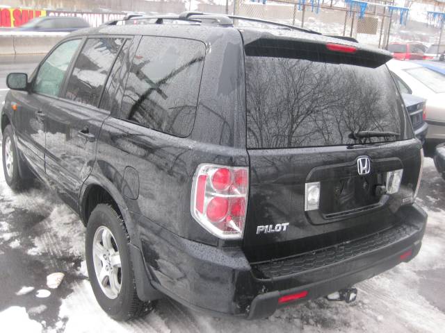 Honda Pilot Executive Signature Series Sport Utility