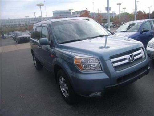 Honda Pilot Premium< Convertible> < Leather> Other