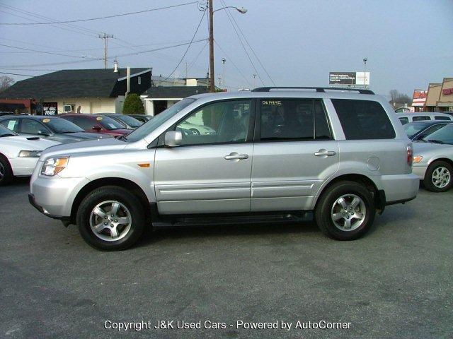 Honda Pilot LS 2WD Sport Utility
