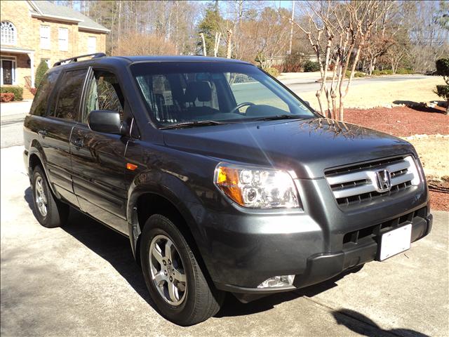 Honda Pilot Open-top Sport Utility