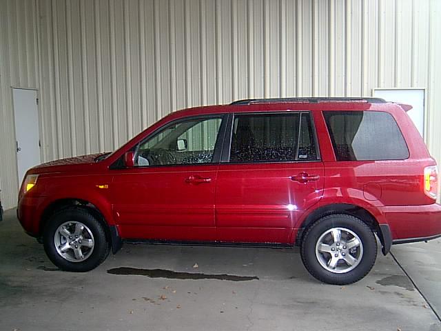 Honda Pilot Z85 LS Sport Utility