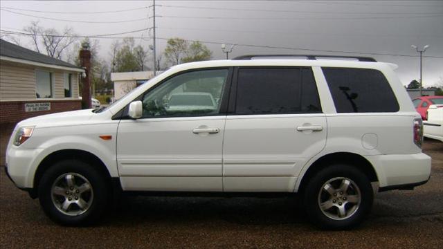 Honda Pilot LS 2WD Sport Utility