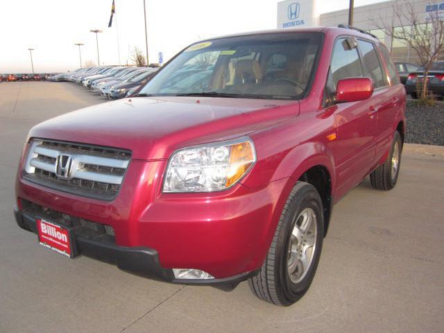 Honda Pilot AWD LT - 29 MPG For HWY Sport Utility