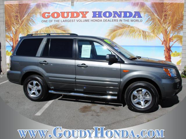 Honda Pilot LS 2WD Sport Utility