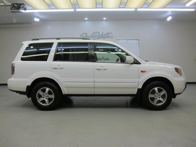 Honda Pilot LS 2WD Sport Utility