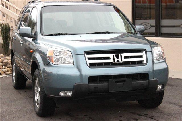 Honda Pilot Z85 LS Sport Utility