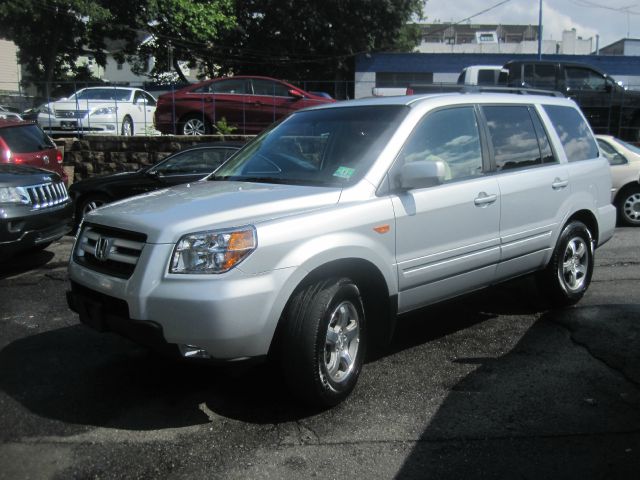 Honda Pilot BASE LS XTR SUV