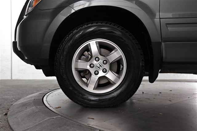 Honda Pilot 4dr LS 3.2L Auto SUV Sport Utility