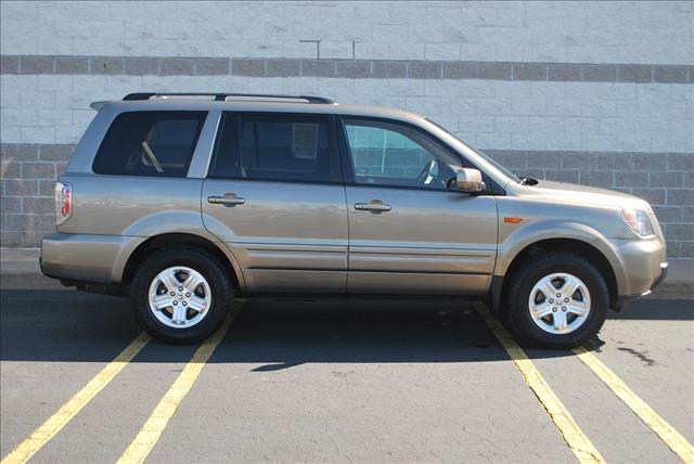 Honda Pilot SLT Plus HEMI SUV