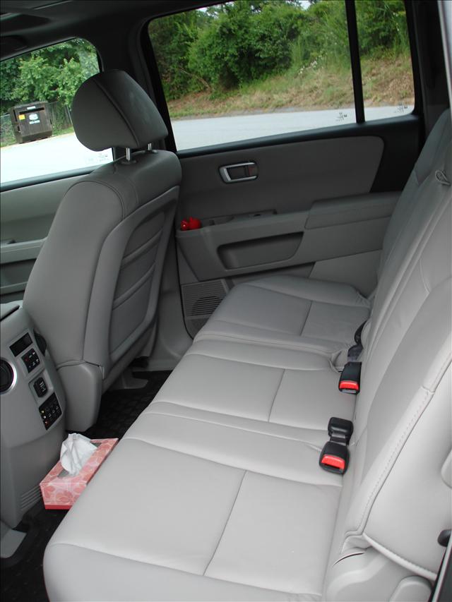 Honda Pilot 2009 photo 2