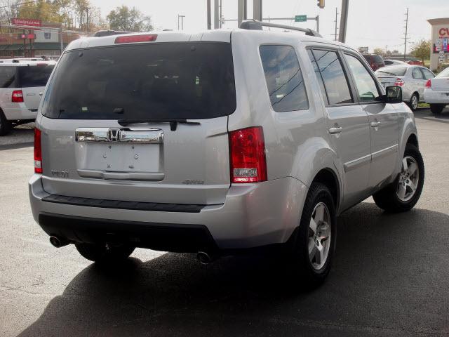 Honda Pilot 2011 photo 2