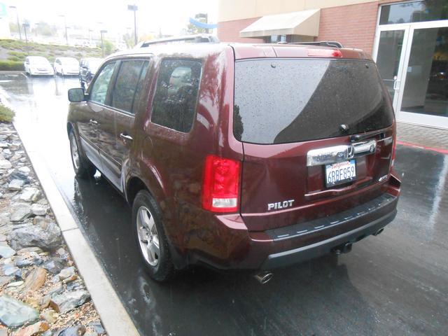 Honda Pilot 2011 photo 1