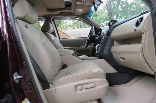 Honda Pilot 2011 photo 24