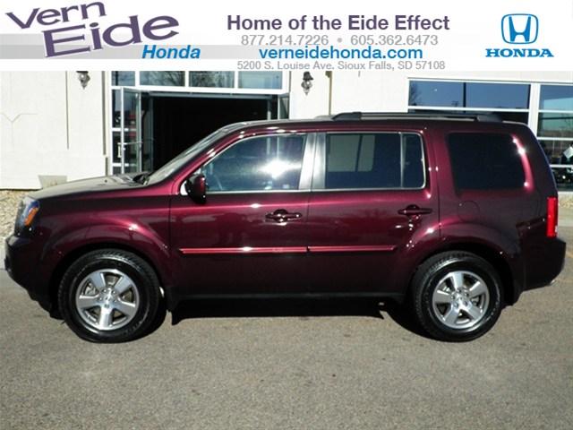 Honda Pilot Open-top Sport Utility