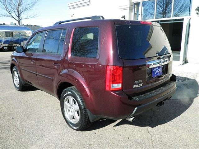 Honda Pilot 2011 photo 3