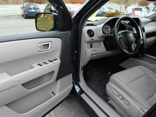 Honda Pilot 2011 photo 2