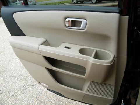 Honda Pilot 2011 photo 2