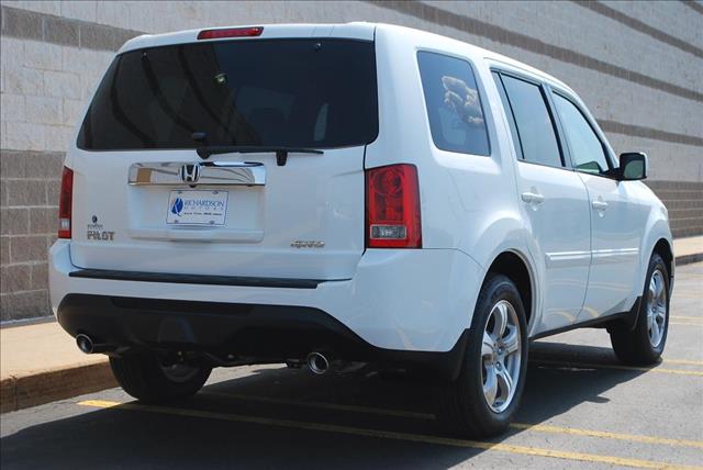 Honda Pilot 2013 photo 2