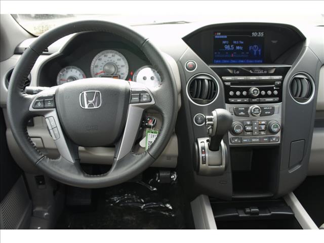 Honda Pilot 2013 photo 1