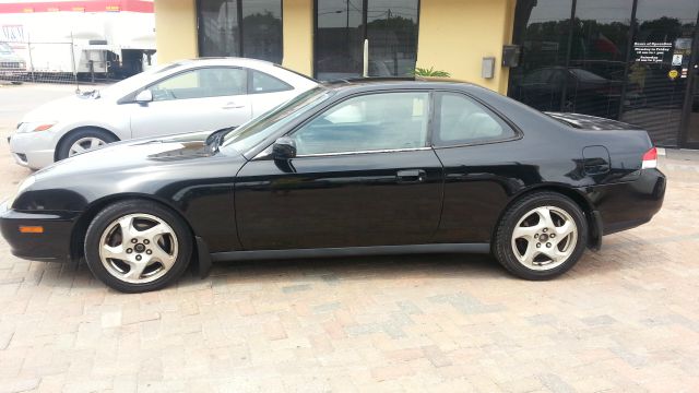 Honda Prelude 1997 photo 1