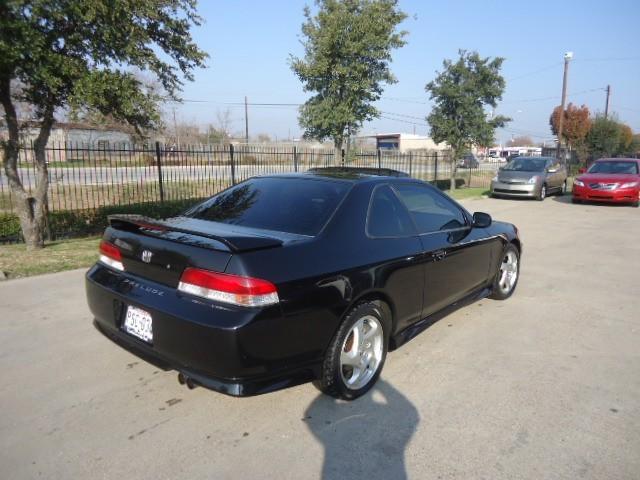 Honda Prelude 1999 photo 1