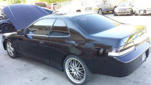 Honda Prelude 1999 photo 1