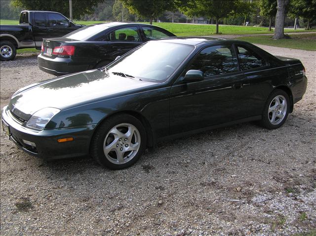 Honda Prelude Base Coupe