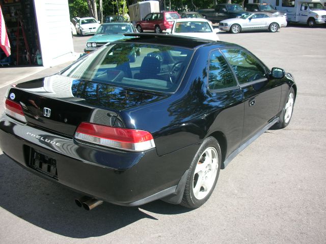 Honda Prelude 1999 photo 2