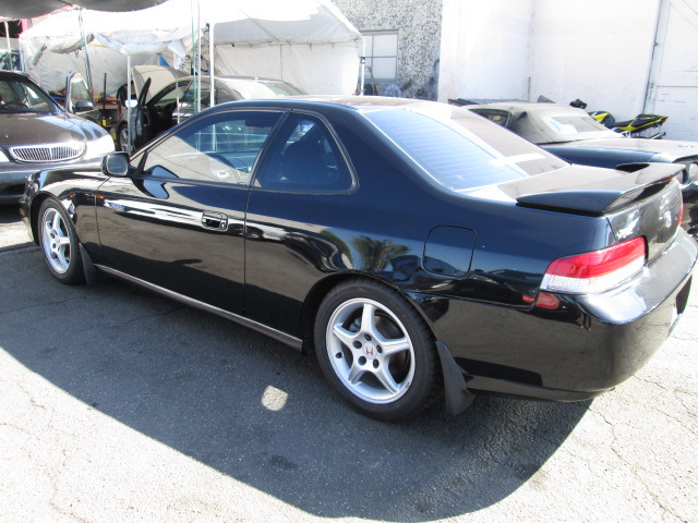 Honda Prelude 2000 photo 2