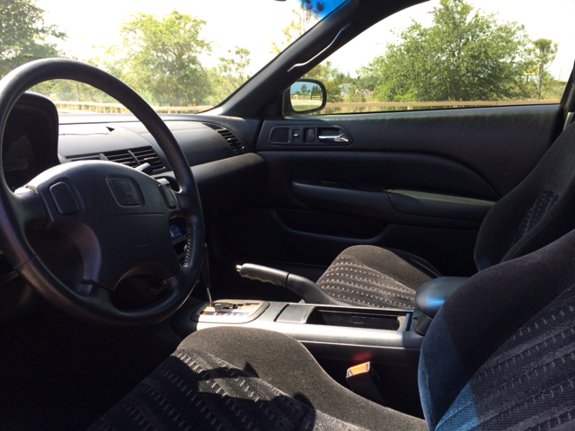 Honda Prelude 2000 photo 1