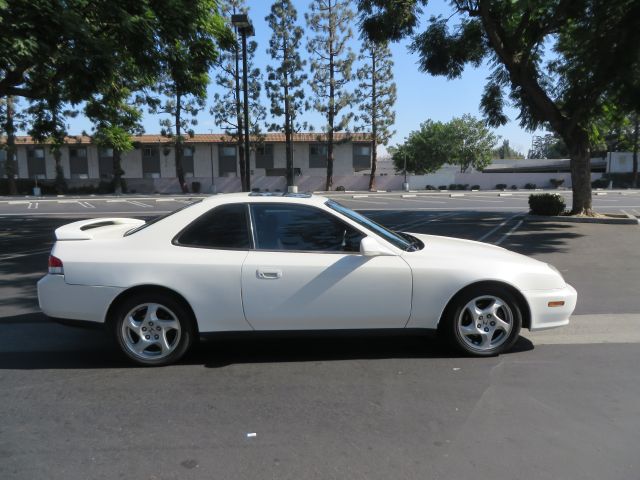 Honda Prelude 2001 photo 1