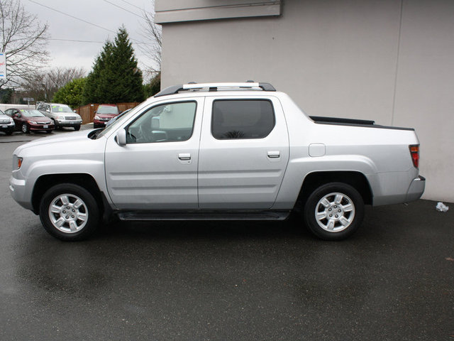 Honda Ridgeline 2006 photo 2