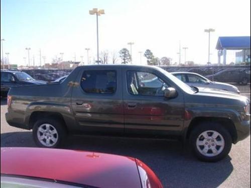 Honda Ridgeline 2006 photo 2