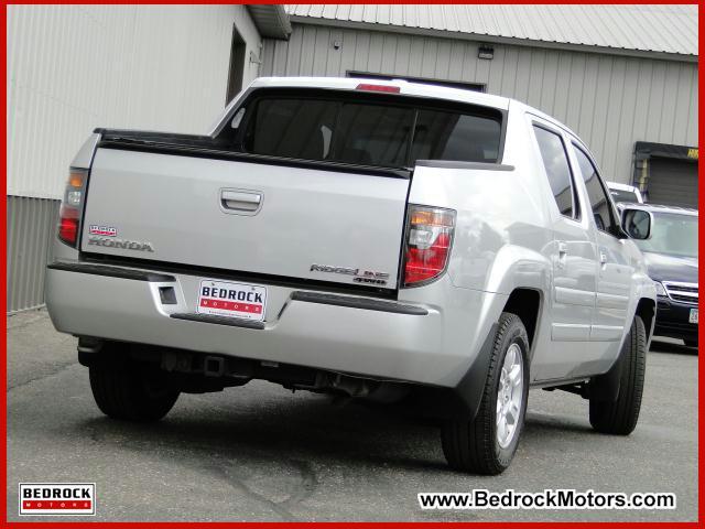 Honda Ridgeline 2006 photo 2
