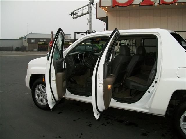 Honda Ridgeline 2006 photo 2